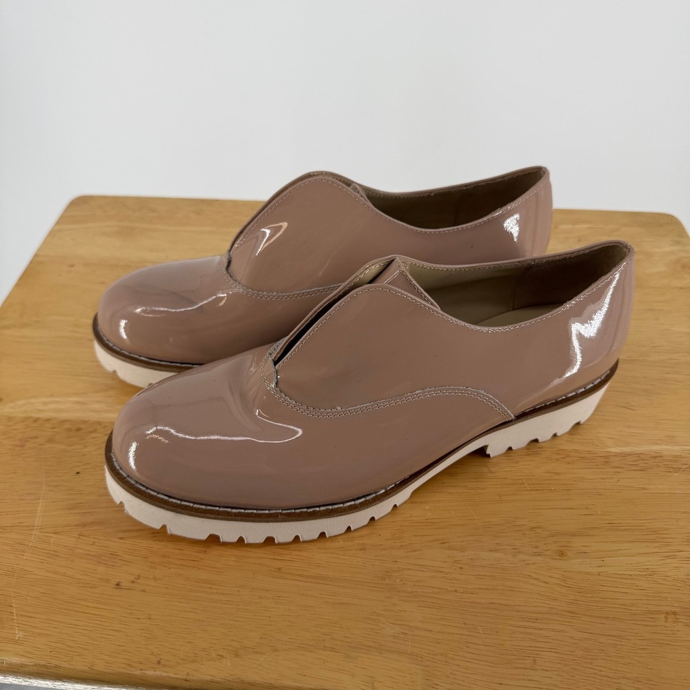 Girotti Milano Oxford Loafers Womens 39 Nude Patent Leather Lug Sole Preppy Chic